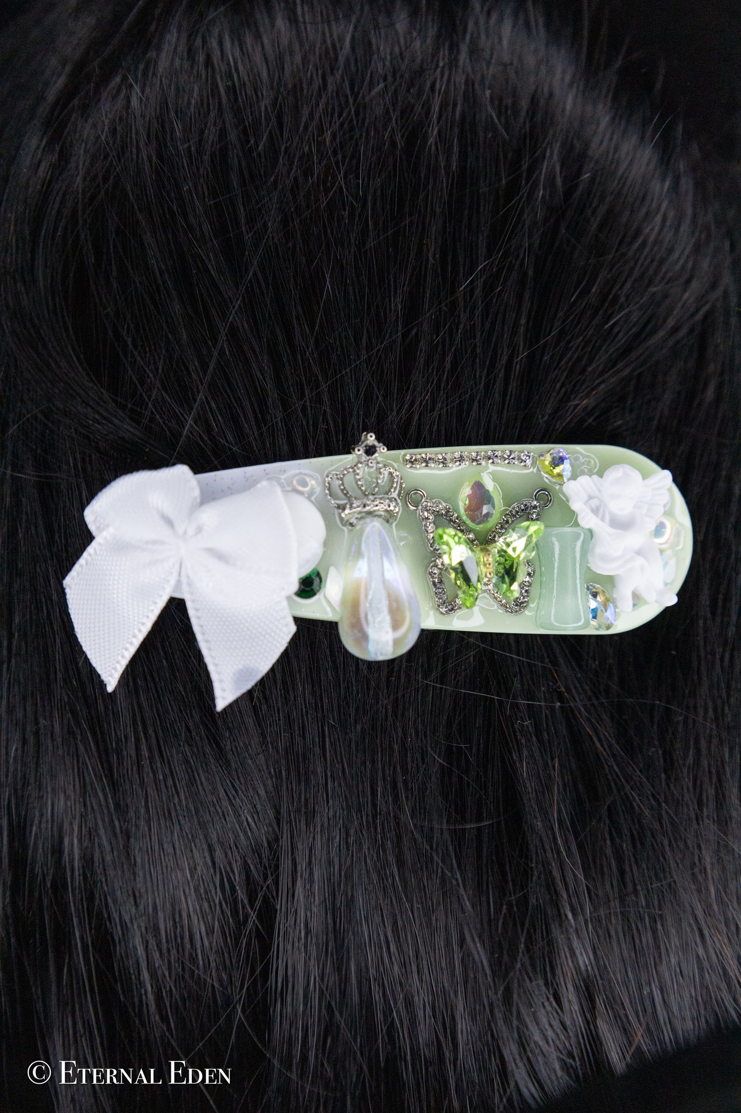 “Delicate Days” Hairclips