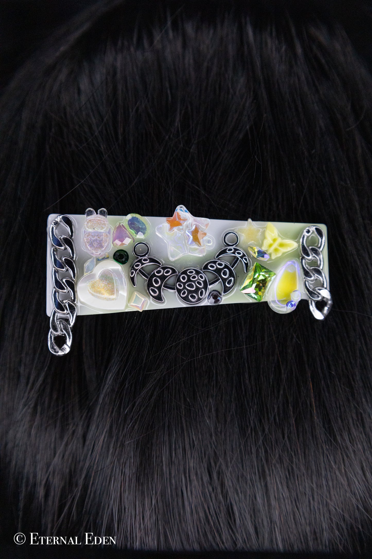 “Delicate Days” Hairclips